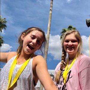 Meet your Posher, Taylor